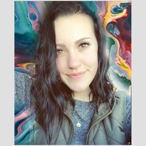 Meet your Posher, Grace